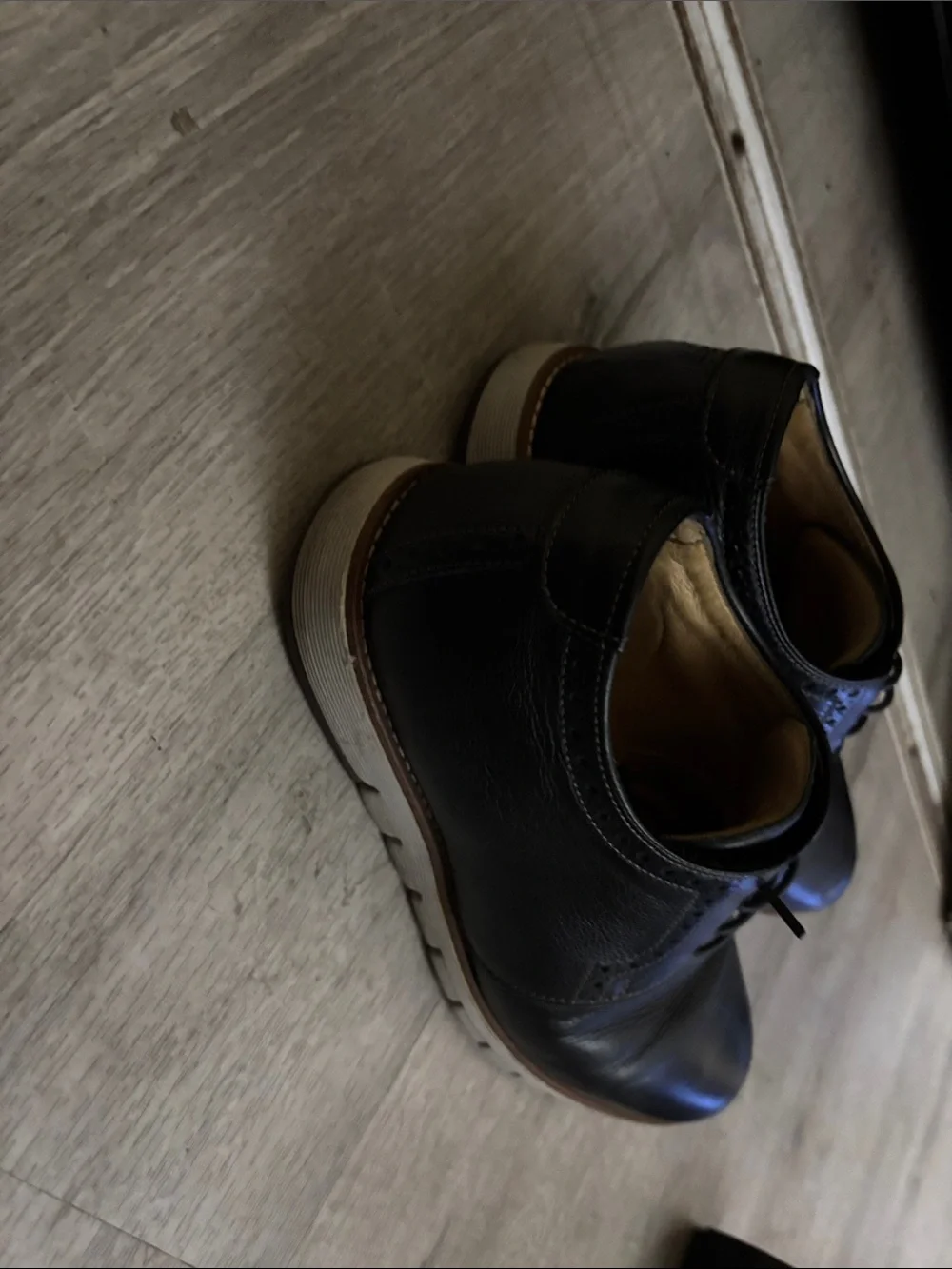 Johnston & Murphy Black Leather Derby Shoes with Tan Welt